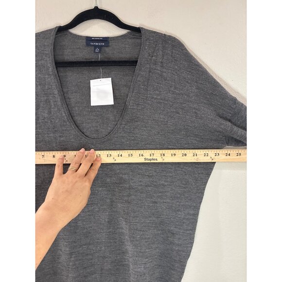 Lands' End gray v-neck sweater Womens Merino Wool size large Academia simple - Picture 5 of 7